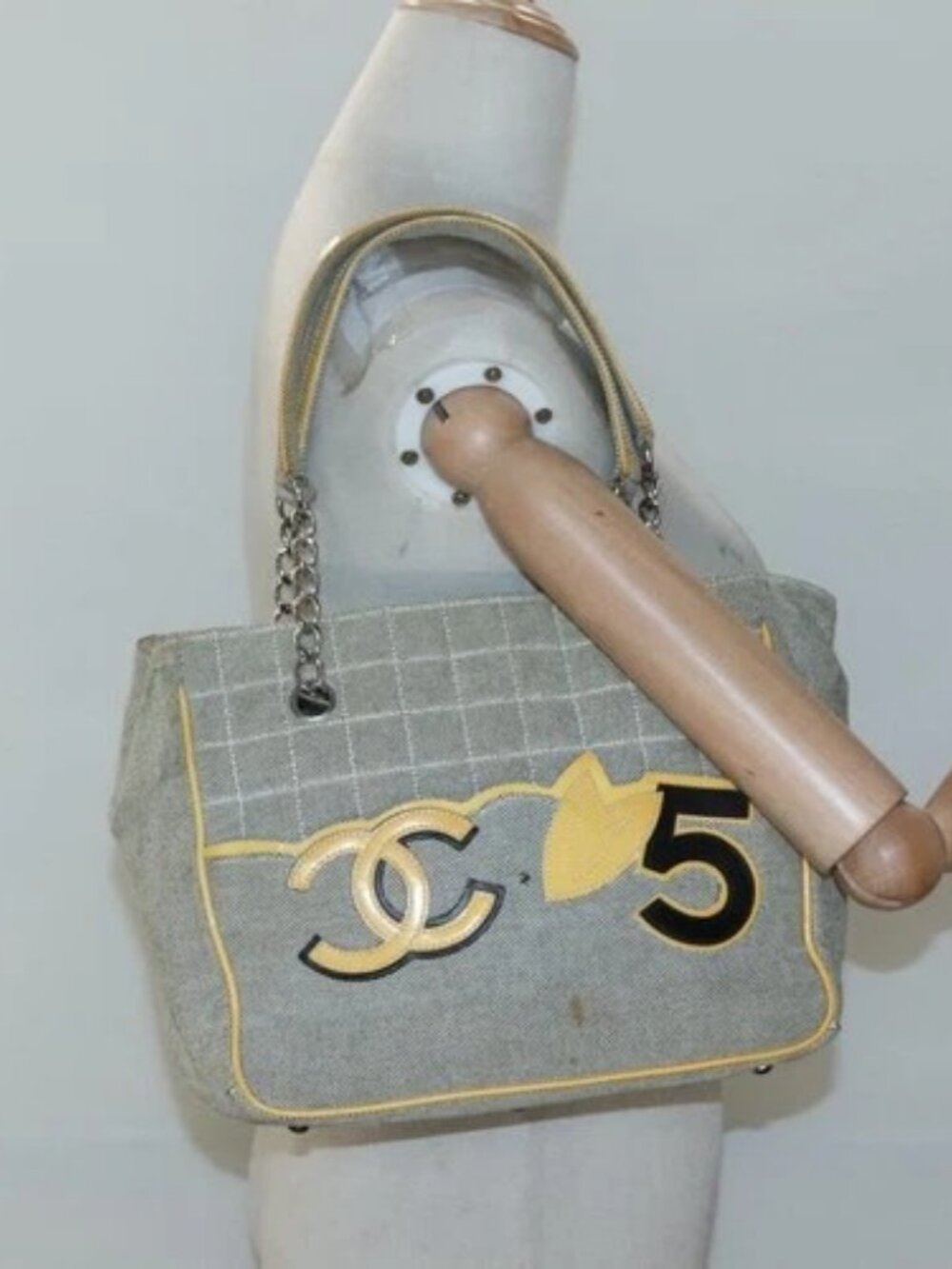 CHANEL Choco Bar Tote Bag Canvas Beige Yellow CC Auth 116301 - Picture 13 of 15